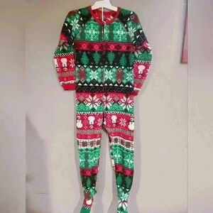 Children's place Bundle 2 onesies size 5t Christmas print